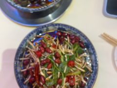 -霄汉牛三鲜湖北砂锅菜(万松园2店)