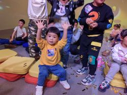 -小鸡哆哆故事屋·儿童乐园(嘉里城店)