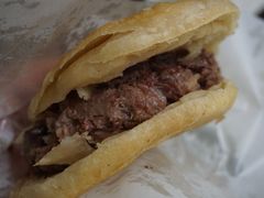 -闫家驴肉老店(华电一校店)