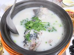 -天乐农家鱼头王(天目湖店)