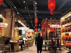 -老滇山寨•云南特色菜•地方菜•民族风情歌舞表演(金碧店)