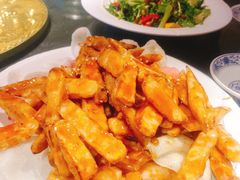 -靠山屯东北农家菜(八龙桥雅苑店)
