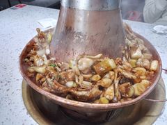 -老佛爷铜炉蛙锅(挂绿店)