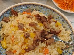 -汗腾格里·风味餐厅(新疆驻京办店)