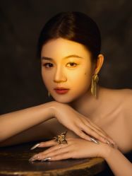 -绝对人气写真艺术中心