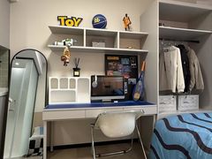 -东方体育中心(地铁站)