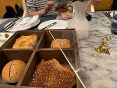 -宴悦海鲜餐厅·游水海鲜·牛排(亚龙湾瑞吉店)