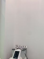 -苗医生0感科技祛痘
