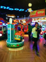 -LuckyStar幸运星家庭娱乐中心(东莞国贸店)