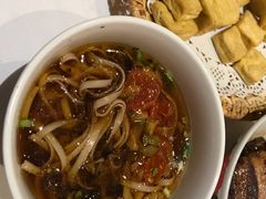 -黔蘑菇四季餐厅(观山湖店)