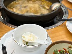 -黔三一夺夺粉酸汤火锅(百信店)