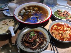 -米一仙·成都小碗菜(东万达店)