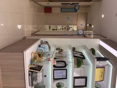 -维乐口腔(美维云门诊陆家嘴店)