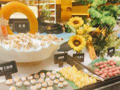 -钱小奴海鲜自助黑金店(杭州滨江龙湖店)