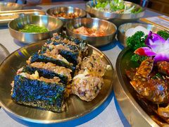 -明洞阿姨·韩式酱蟹烤肉·创意料理(三元桥店)