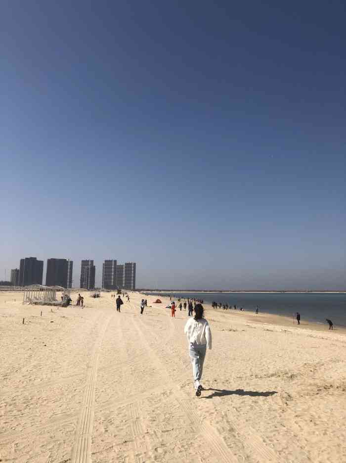 山海广场-"99地址: 中国辽宁省营口市鲅鱼圈区山海.