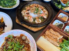 -五谷丰登农家院·地道胶东菜·海鲜烧烤(威海店)
