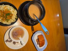 -莲餐厅·湖北菜·藕汤是头牌(愚园路店)