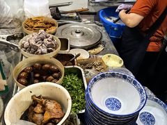 -叶新小吃店(来凤小区总店)