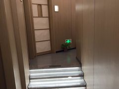 -耳湾躺式采耳SPA馆(保利五月花店)