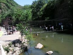 -龙潭大峡谷