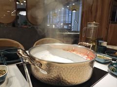 -椰子湾·海南火锅·糟粕醋·椰子鸡(正大广场店)