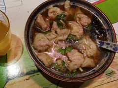 招牌野馄炖-老谢野馄饨(延安路店)