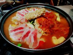 -哈哈碳都·牛肋条无限自助烤肉(台江万达店)