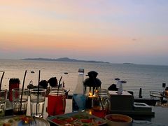 -网红落日悬崖餐厅 The Sky Gallery