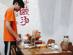 -黔哆哆地摊酸汤火锅(清湖店)