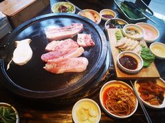 -Dombe豚(黑猪肉街店)