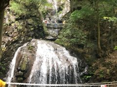 -藏龙百瀑风景区