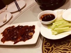 -皇城根·烤鸭·鱼头·家常菜(欧亚大观乐活城店)