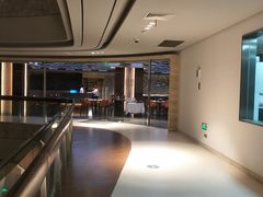 -BLU 全日制餐厅(上海安曼纳卓悦酒店)