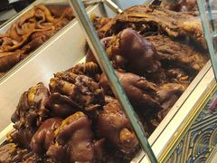 -老鼎万春卤菜(五代传承创始老店)
