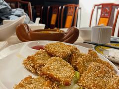 沙律小牛排-功德林(南京西路店)