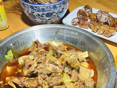 -大众跷脚牛肉馆·非遗传承单位(峨眉山店)