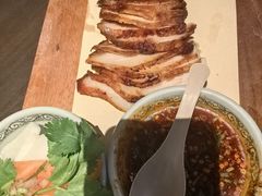 -大头虾越式风味餐厅(光明广场店)