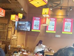 -阿婆情腊排骨火锅(金虹路店)