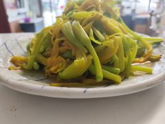 -天天向上素食餐厅(五台山店)