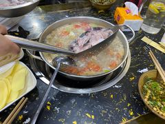 -韩妹鱼庄·泸定老字号(泸定店)