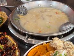 -老来福·非遗酸汤兔(凯旋路店)