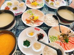 -桥香园过桥米线(国贸店)