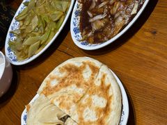 -老天桥酱肉烧饼夹肘子(天桥店)