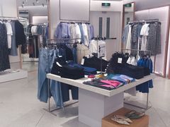 -ZARA(大上海时代广场店)