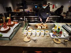 自助取餐区-广州希尔顿逸林酒店-OPEN開·全日制餐厅·海鲜·小火锅·自助餐(东风路店)