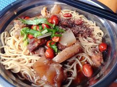 -阿阳牛腩腌面店