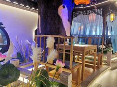 -荷塘秋月·本帮江浙菜(国权路店)