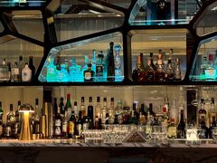 -OZONE 顶楼酒吧(香港丽思卡尔顿酒店)