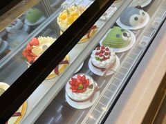 -花花卷卷·鲜食蛋糕(静安久光百货店)